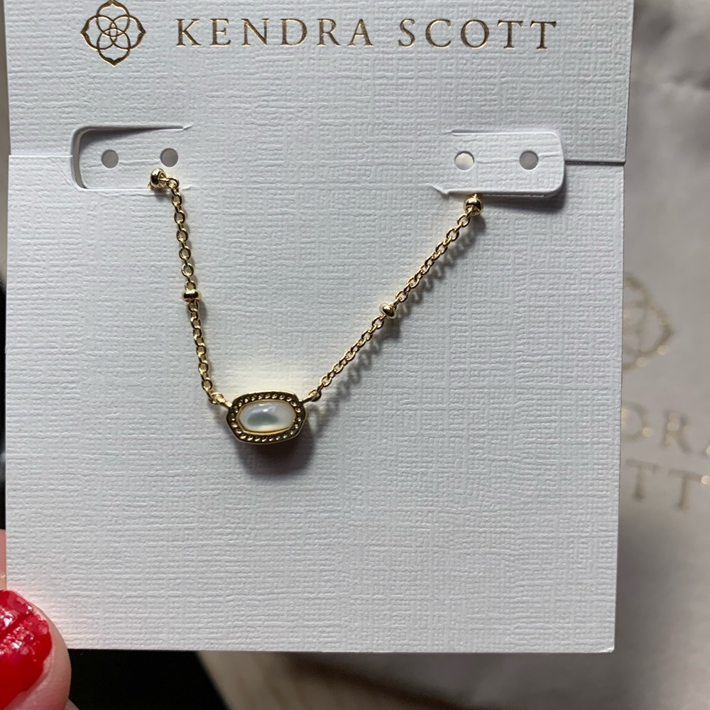 NWT Kendra Scott Mini Elisa Ivory Necklace - Picture 2 of 3